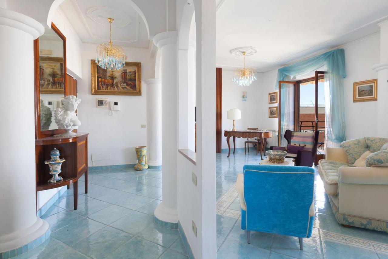Amore Rentals - Appartamento Cielomare Sorrento Ngoại thất bức ảnh