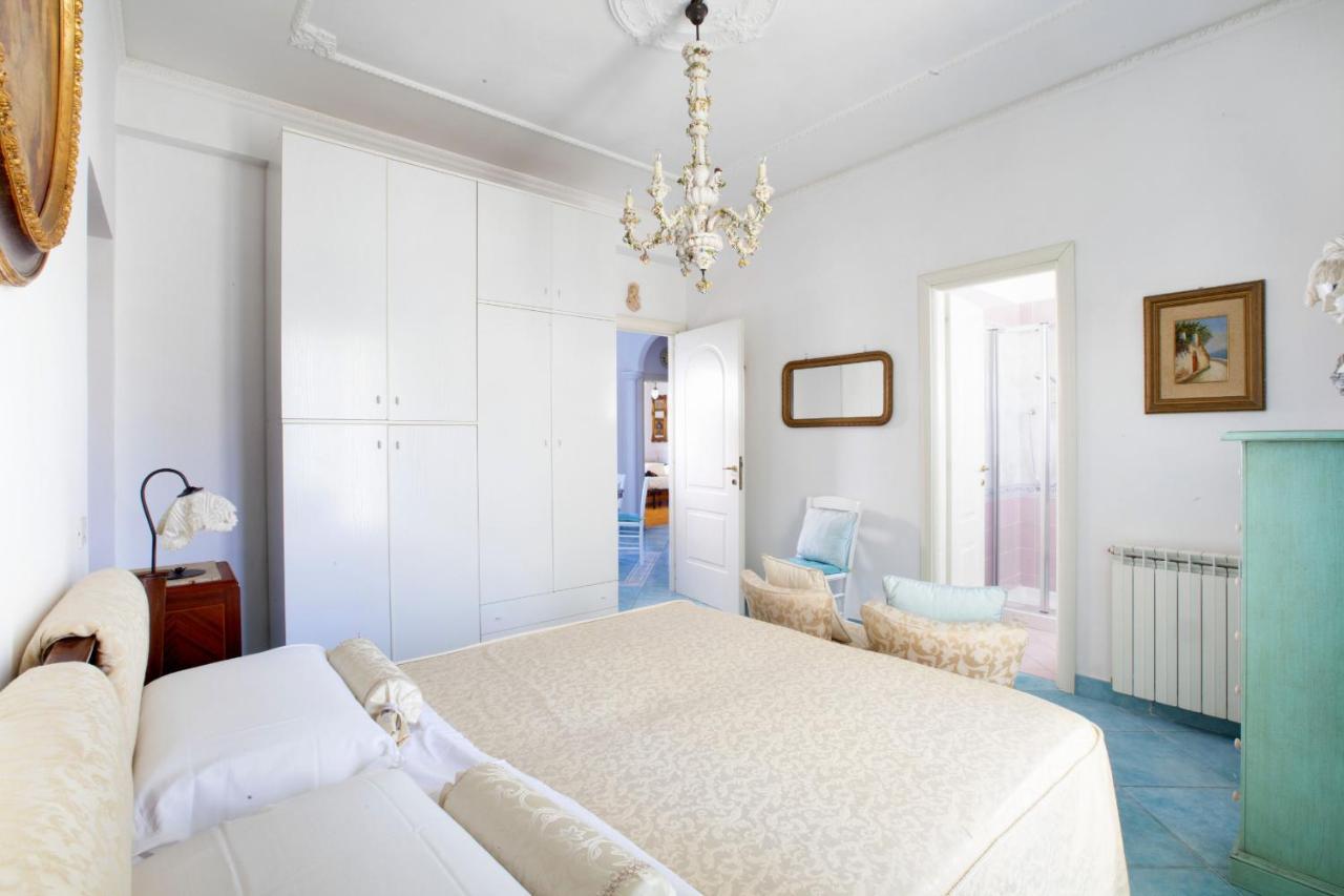 Amore Rentals - Appartamento Cielomare Sorrento Ngoại thất bức ảnh