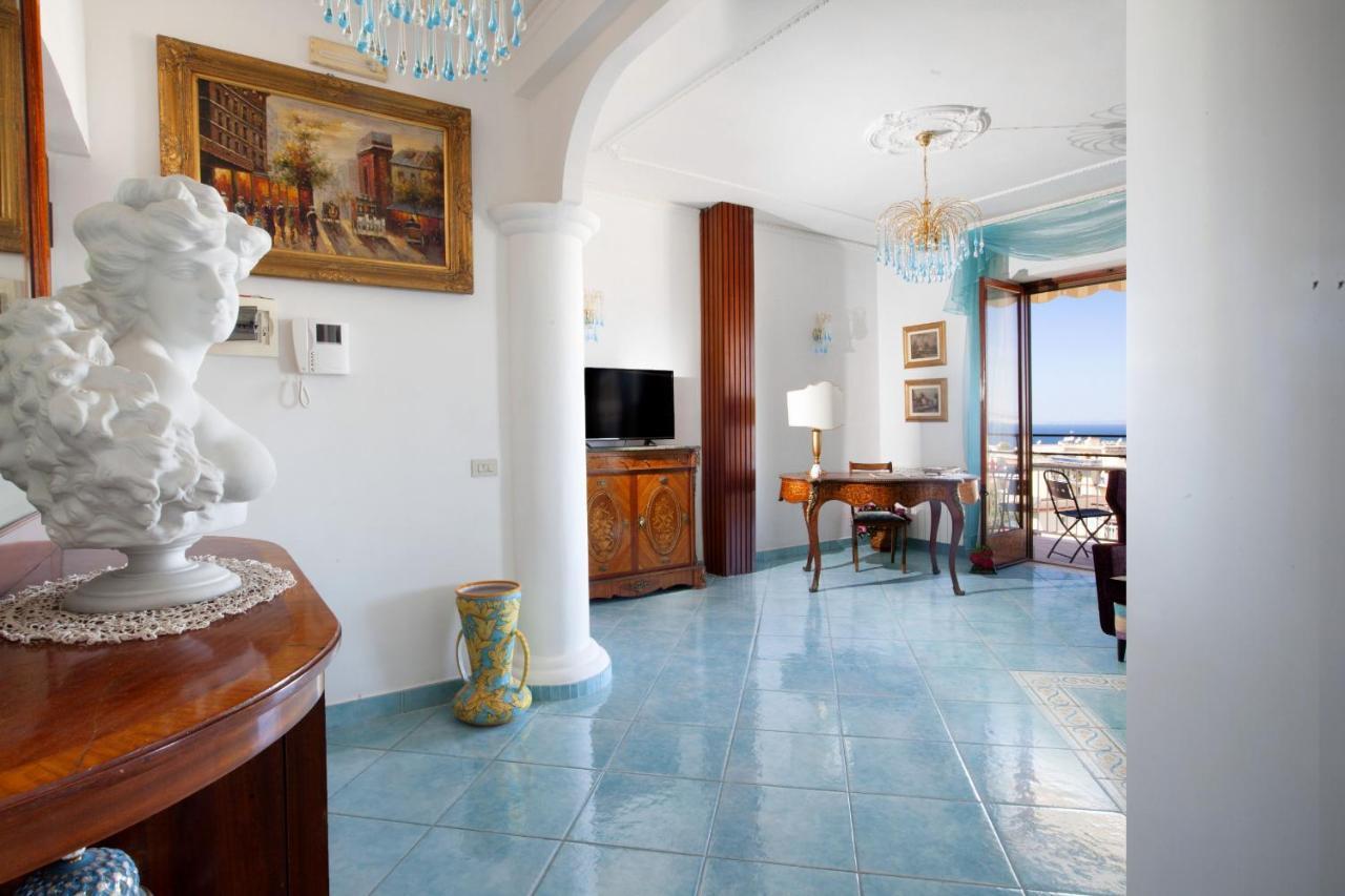 Amore Rentals - Appartamento Cielomare Sorrento Ngoại thất bức ảnh