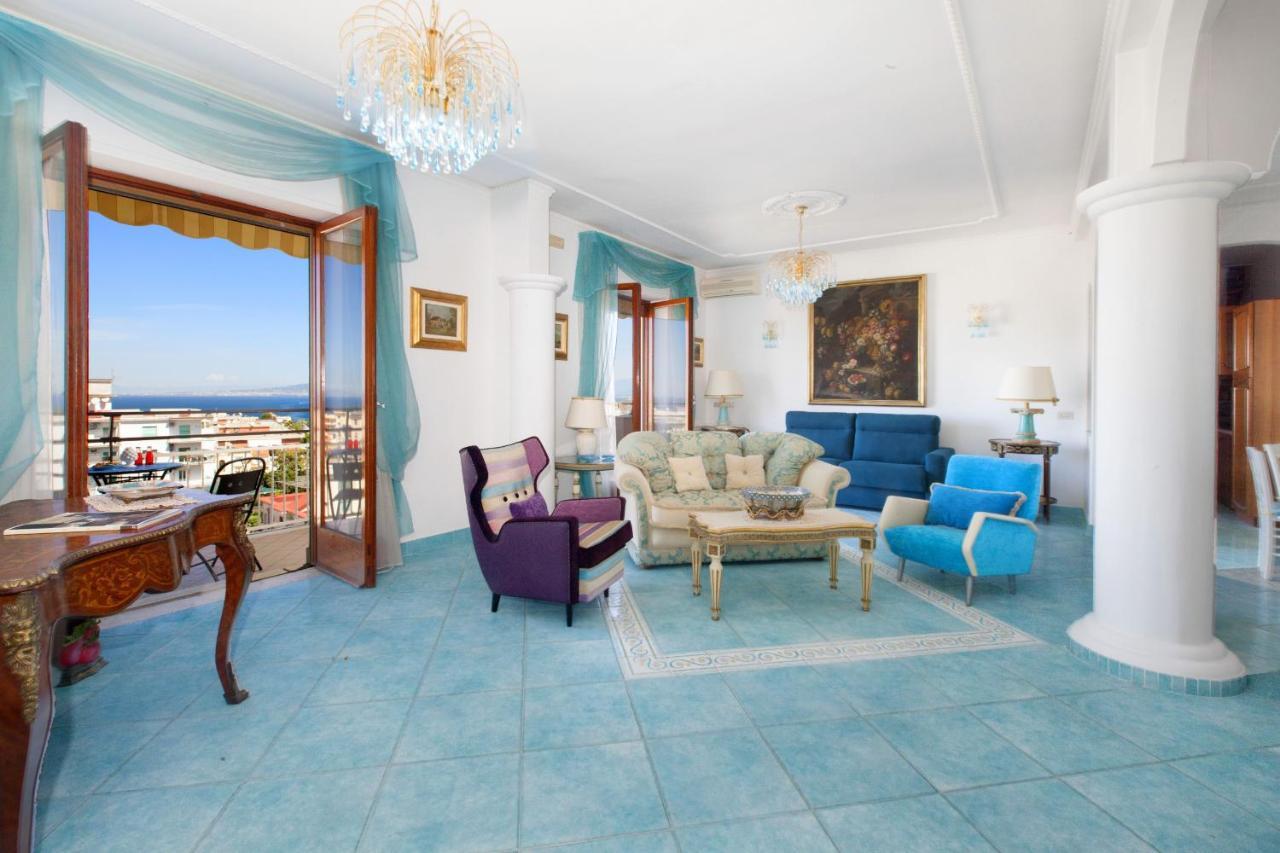 Amore Rentals - Appartamento Cielomare Sorrento Ngoại thất bức ảnh