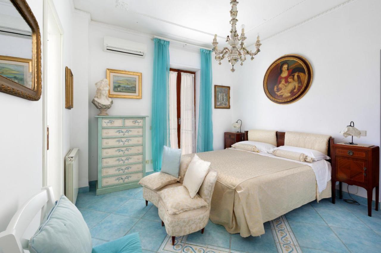 Amore Rentals - Appartamento Cielomare Sorrento Ngoại thất bức ảnh