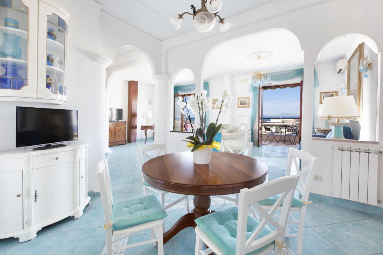Amore Rentals - Appartamento Cielomare Sorrento Ngoại thất bức ảnh